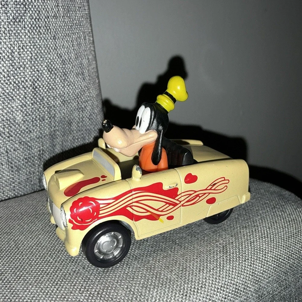 Disney Mickey Mouse Diecast Car Clubhouse Goofys Spaghetti Roadster‎ Racers Car